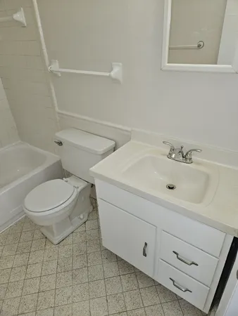 $1,175 | 2601 Hillsboro Pike, Unit A5, Nashville, TN 37212