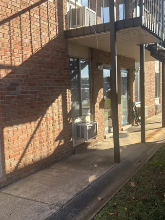 $1,175 | 2601 Hillsboro Pike, Unit A5, Nashville, TN 37212