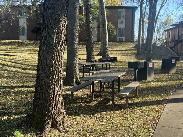 $1,175 | 2601 Hillsboro Pike, Unit A5, Nashville, TN 37212