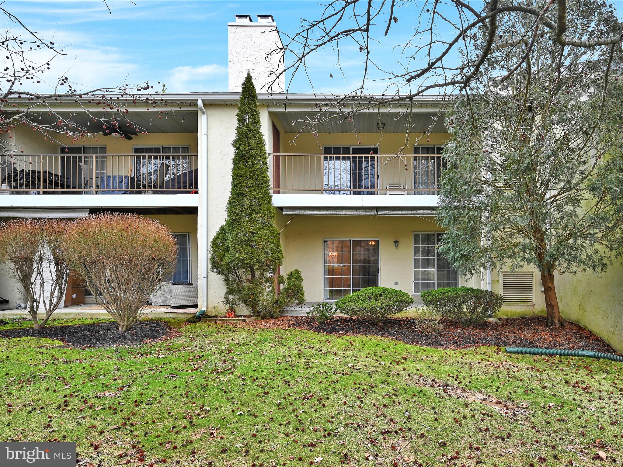 127 Valley Stream Circle Chesterbrook, PA 19087 - Photo 2 of 25 Front