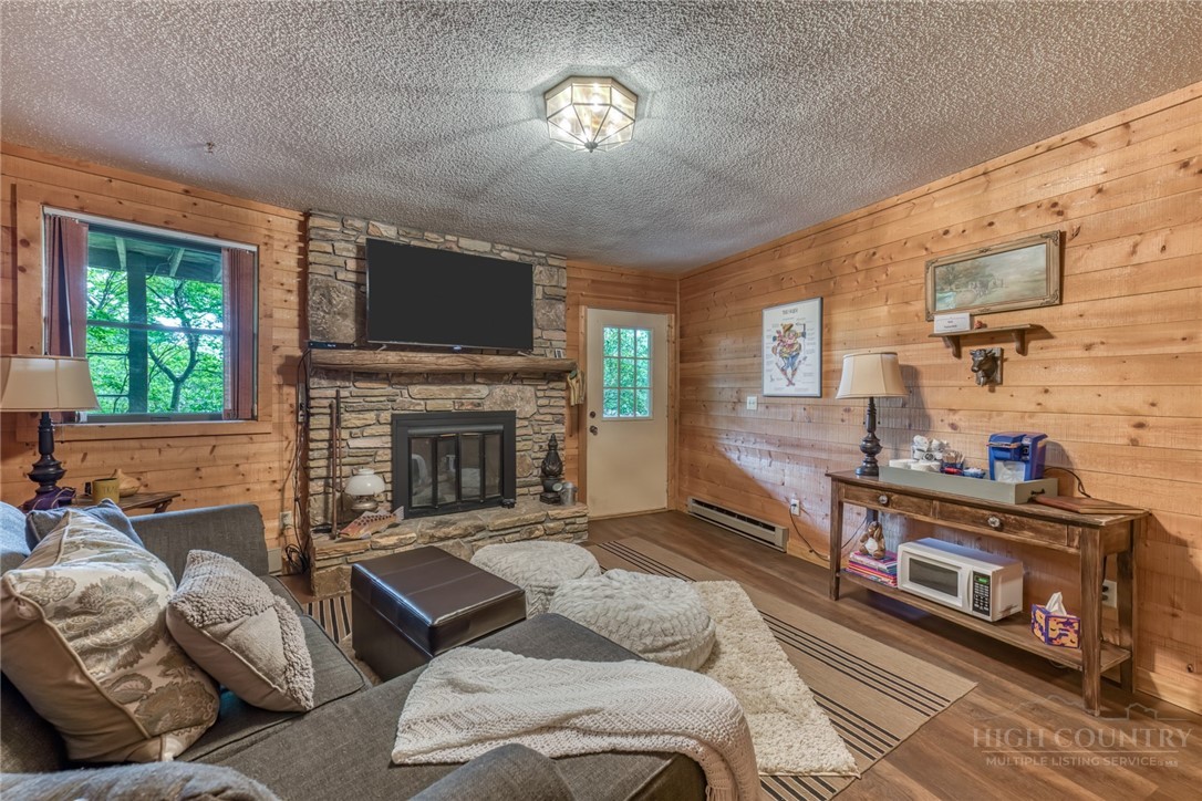 392 Locust Road Newland, NC 28657 - Photo 26 of 43