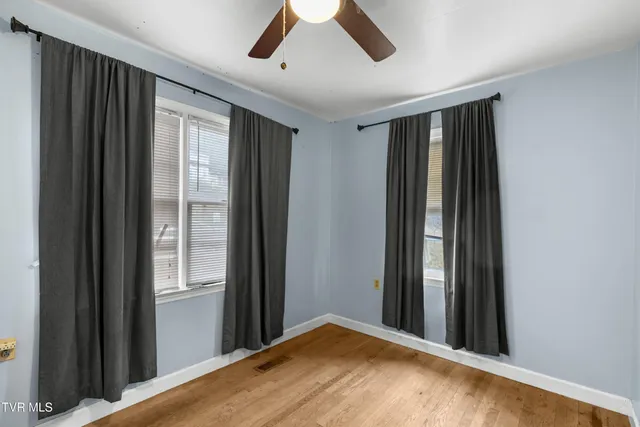 $249,900 | 7593 Cracker Neck Road, Washburn, TN 37888