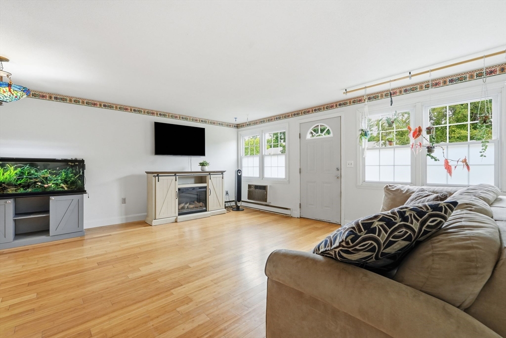 540 Granby Road, Unit 21 South Hadley, MA 01075 - Photo 7 of 31