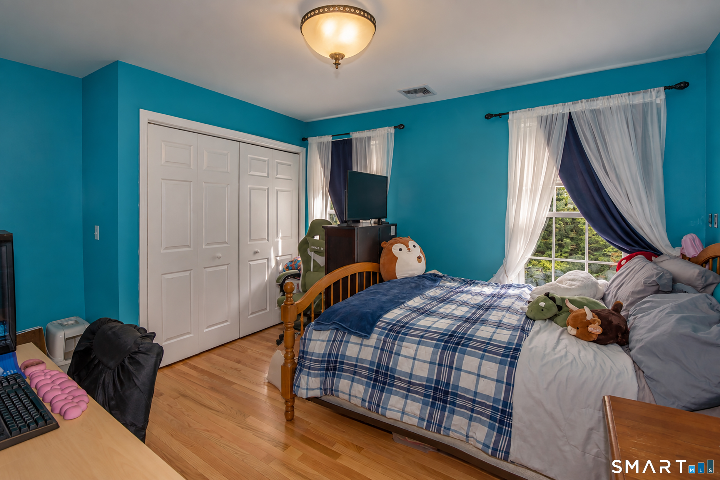 146 Long Hill Road Andover, CT 06232 - Photo 18 of 33 third bedroom