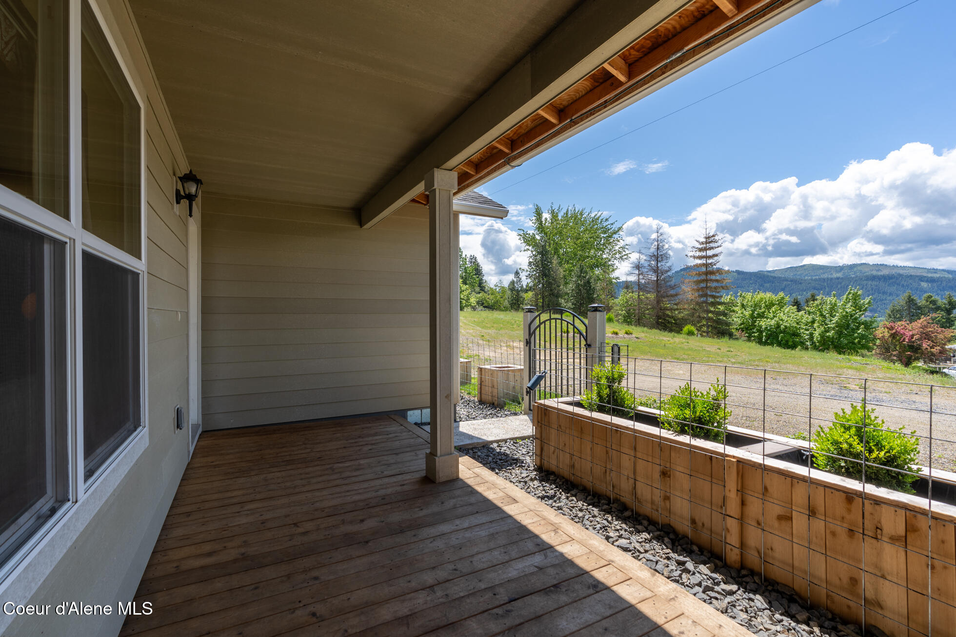 87705 State Highway 3 St. Maries, ID 83861 - Photo 40 of 48 Front Porch