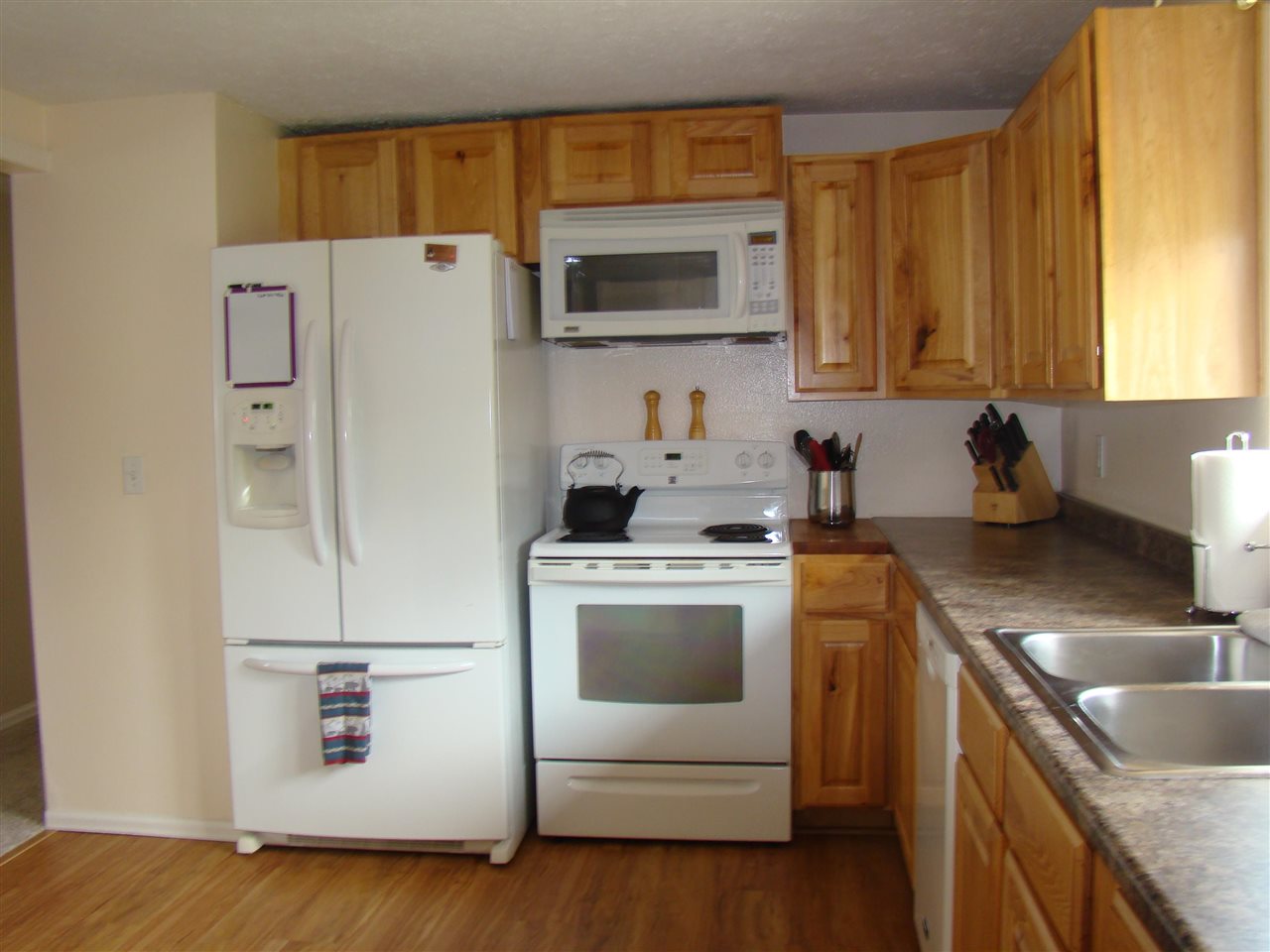 464 Meadow Road Grand Junction, CO 81504 - Photo 4 of 23 Gallery Image 4