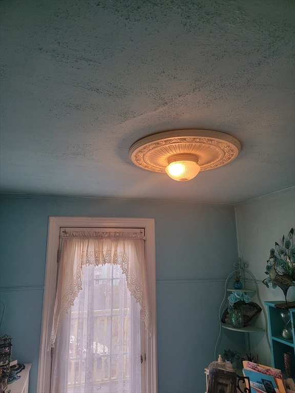 552 Main Street Medford, MA 02155 - Photo 10 of 11