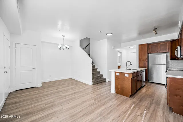 $1,599 | 4608 West Maryland Avenue, Unit 1154, Glendale, AZ 85301