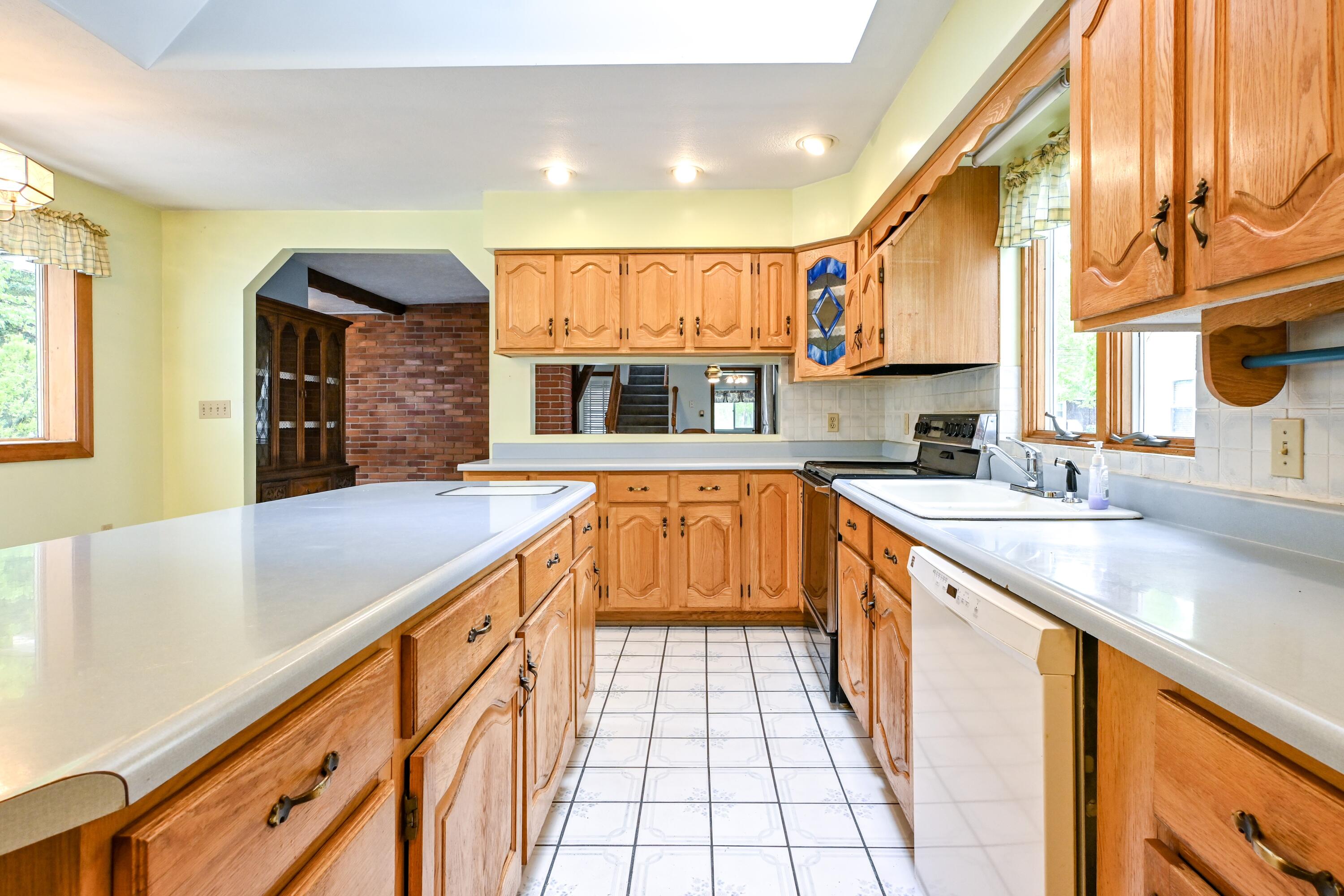 3 Garfield Street Saco, ME 04072 - Photo 10 of 53 Kitchen