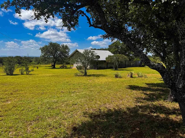 $299,900 | 384 Wild Oak Drive, Llano, TX 78643