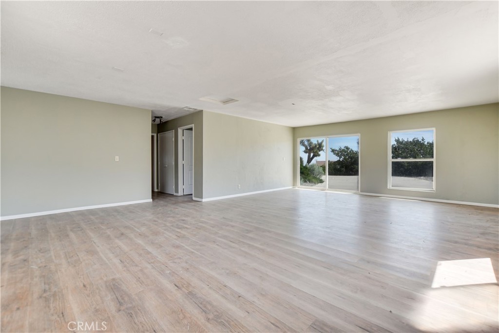 2929 Snow Line Drive Pinon Hills, CA 92372 - Photo 33 of 67