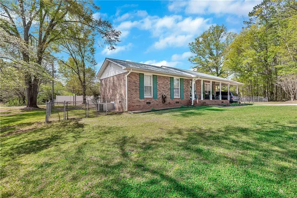 $269,900 | 303 Meadow Drive, Seneca, SC 29678