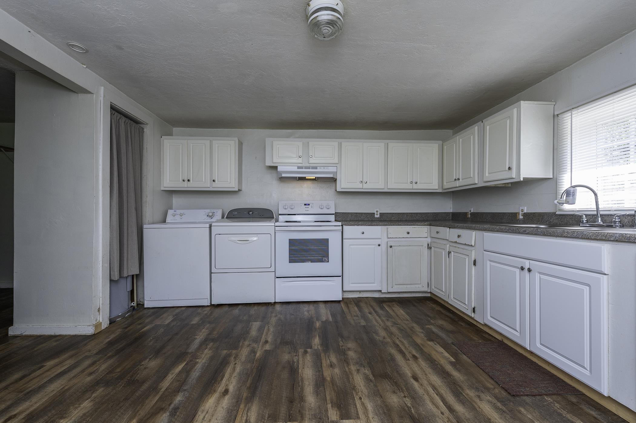 109 Raines Road Landrum, SC 29356 - Photo 11 of 32