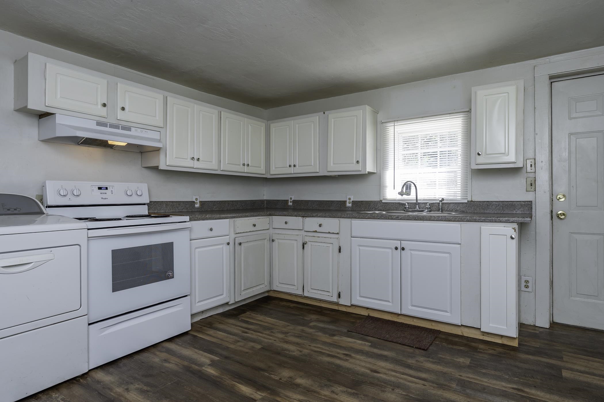 109 Raines Road Landrum, SC 29356 - Photo 13 of 32