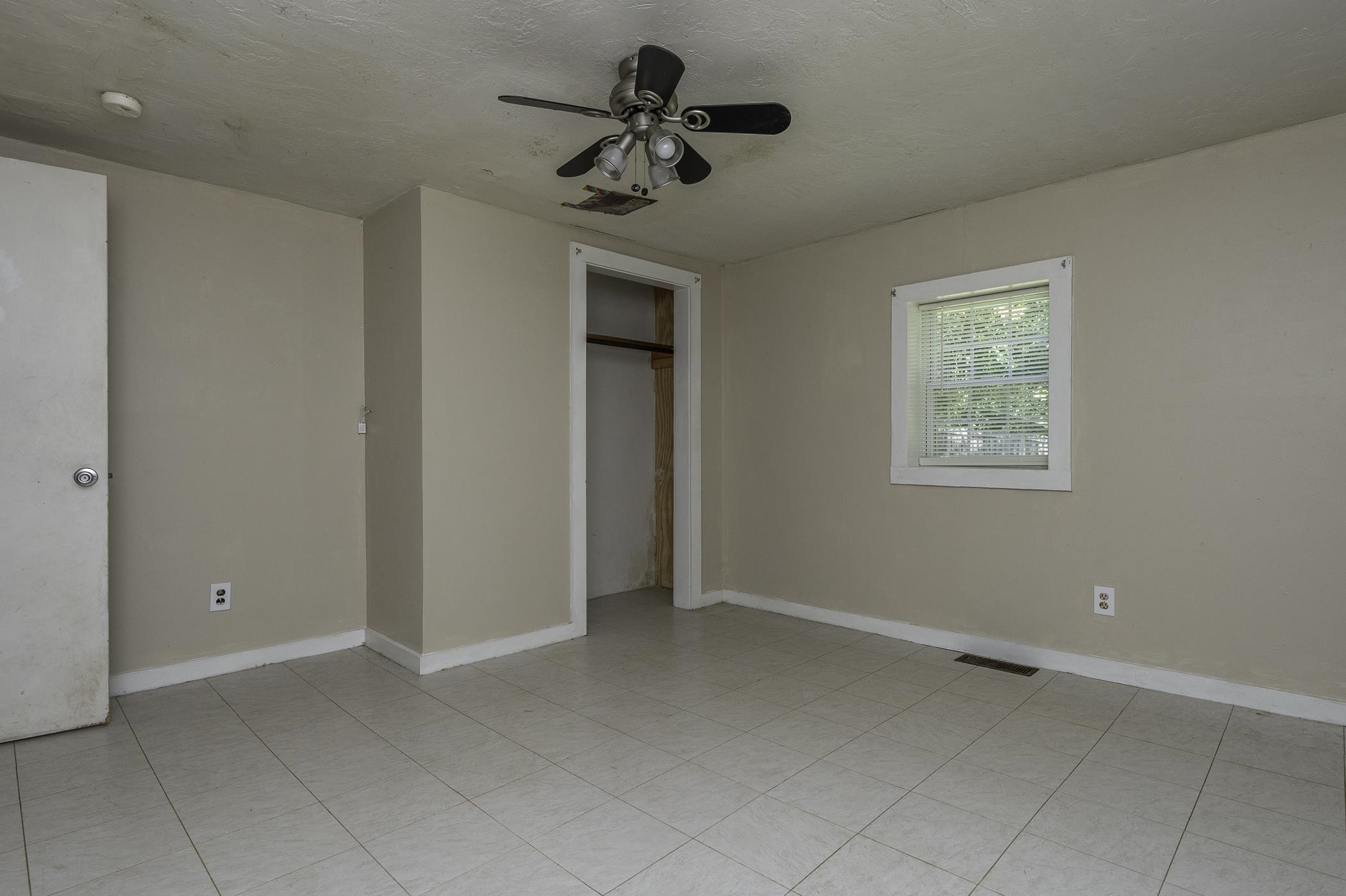 109 Raines Road Landrum, SC 29356 - Photo 17 of 32
