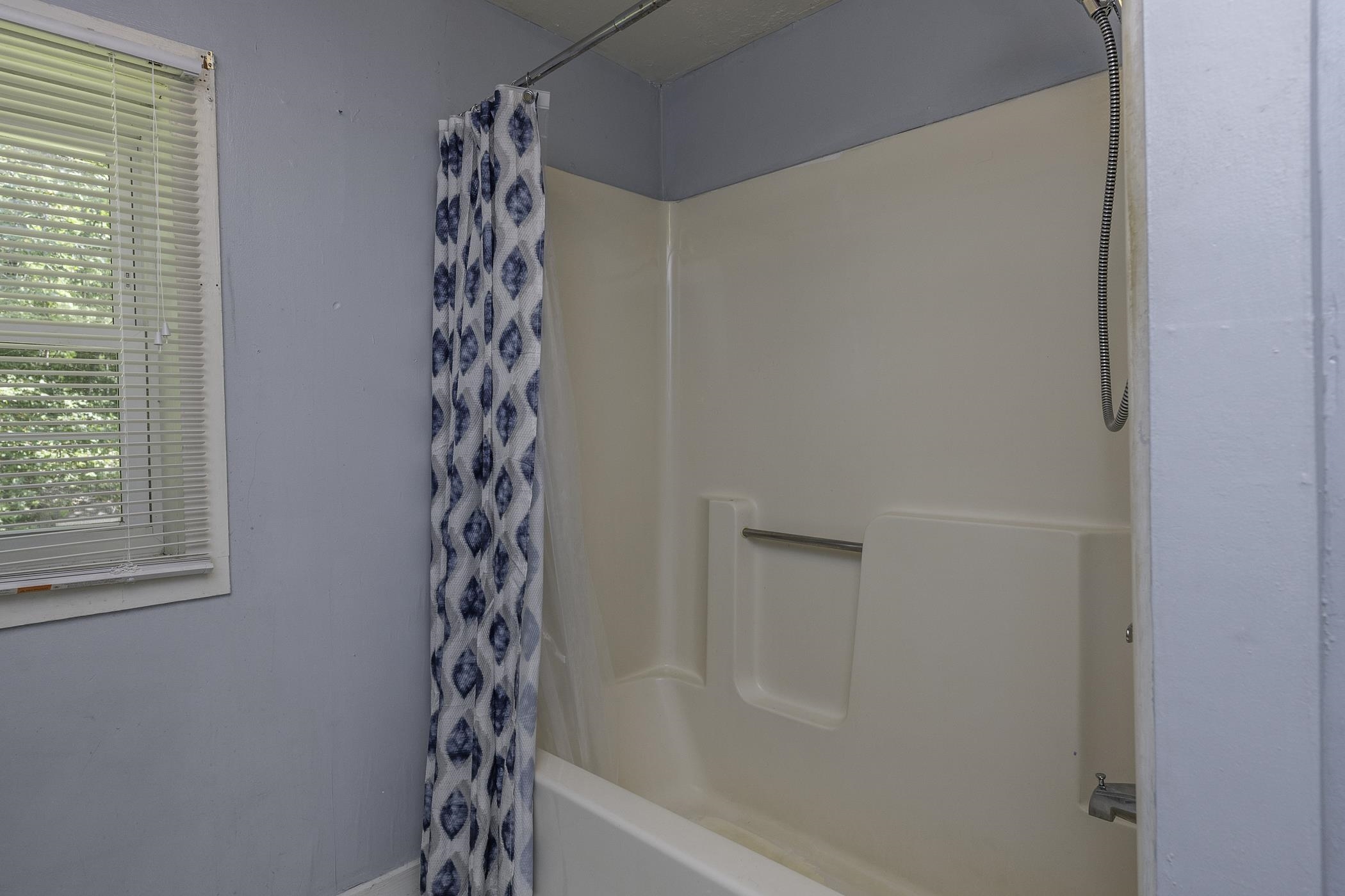 109 Raines Road Landrum, SC 29356 - Photo 21 of 32