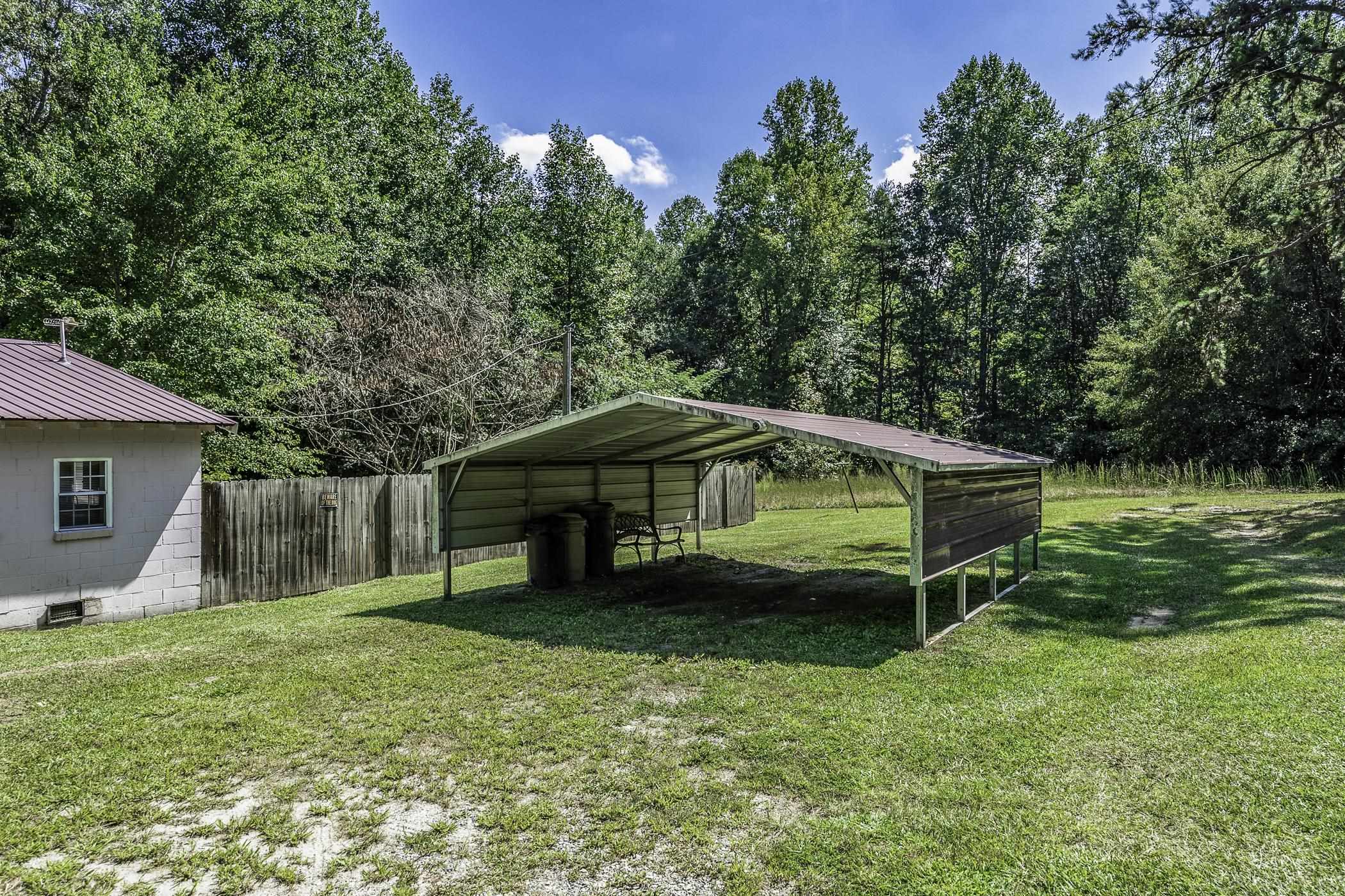 109 Raines Road Landrum, SC 29356 - Photo 5 of 32