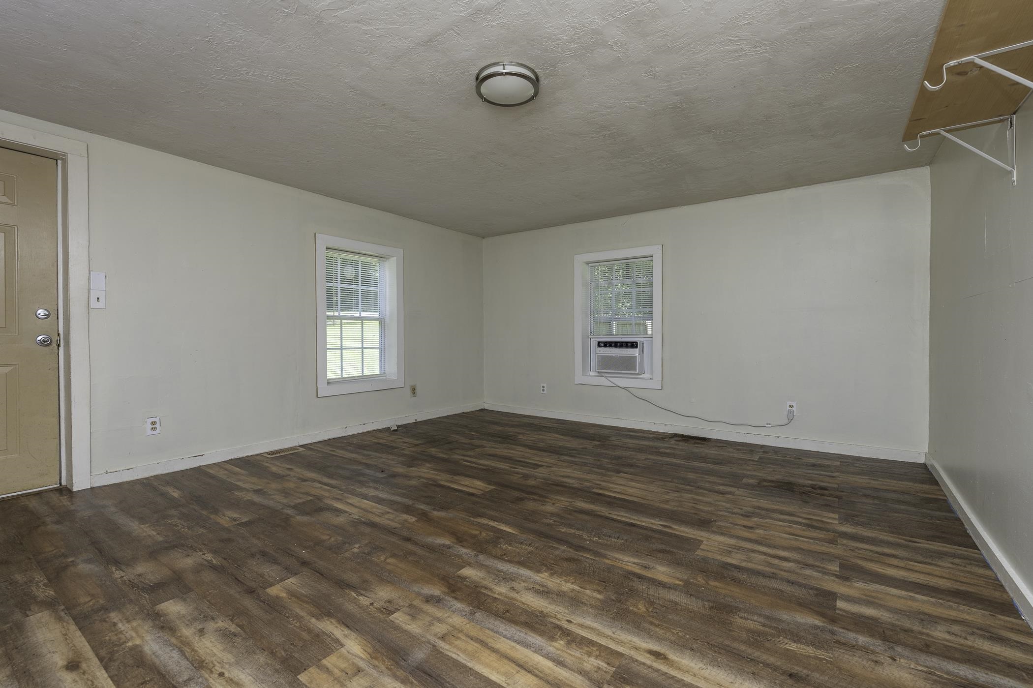 109 Raines Road Landrum, SC 29356 - Photo 7 of 32