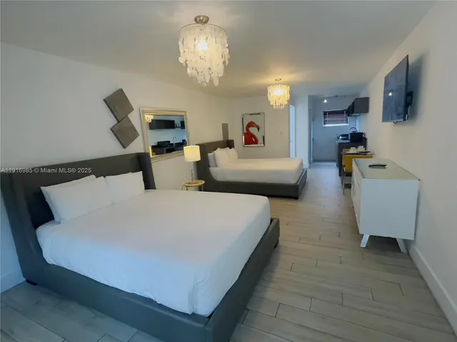 $1,800 | 240 76th Street, Unit 205, Miami Beach, FL 33141