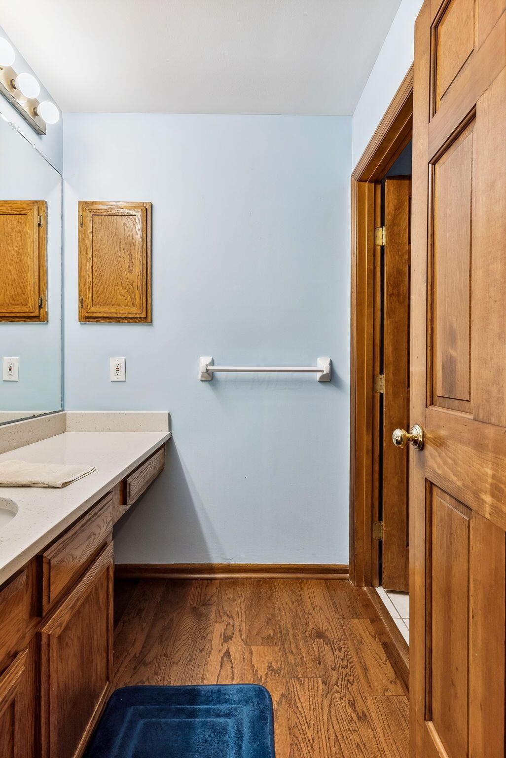 2164 Sandston Road Columbus, OH 43220 - Photo 26 of 55 MAIN FLOOR BATH #2