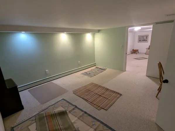 $2,850 | 29 Ridgecrest Road, Amherst, MA 01002
