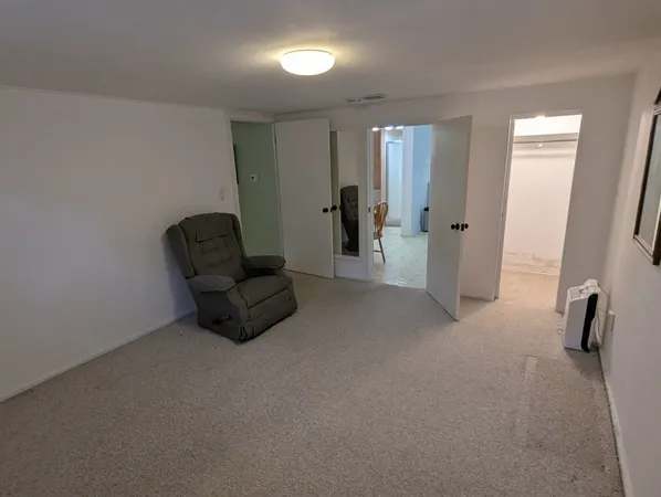 $2,850 | 29 Ridgecrest Road, Amherst, MA 01002