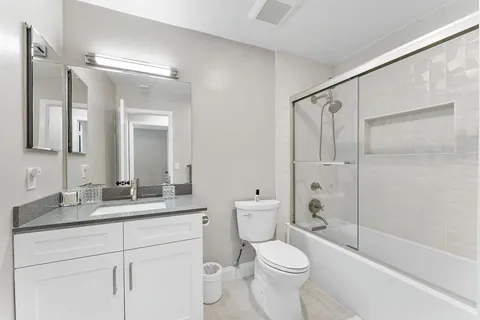 $3,950 | 6706 Boca Pines Trail, Unit B, Boca Raton, FL 33433