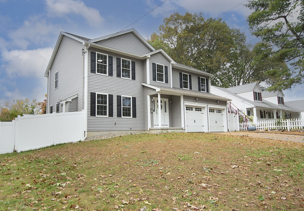 108 Birchland Avenue Springfield, MA 01119 - Photo 3 of 33