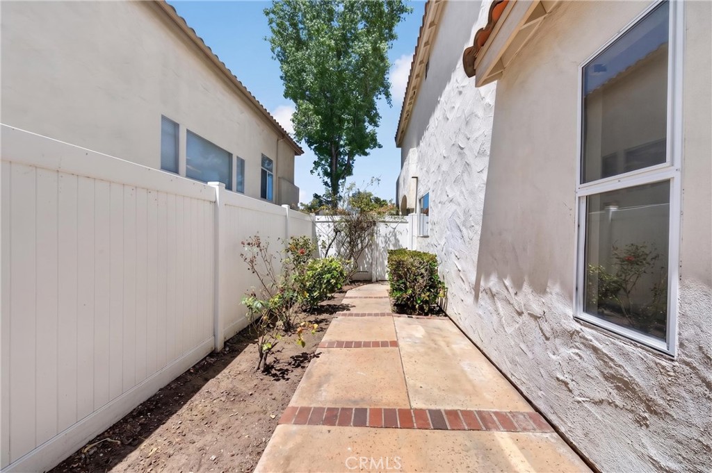 346 Arroyo Vista Fallbrook, CA 92028 - Photo 38 of 44