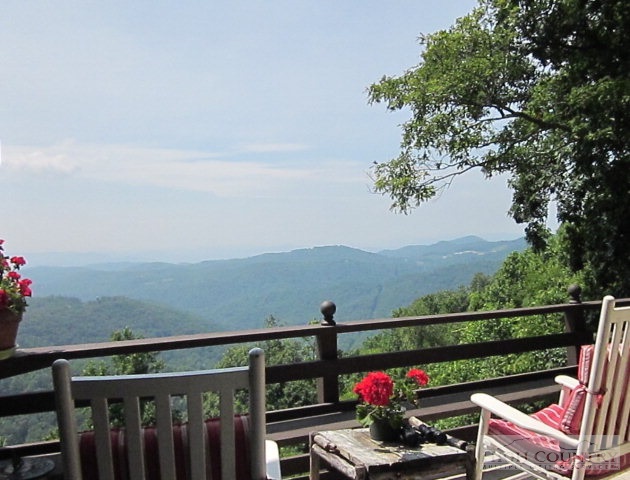 735 Huckleberry Trail Boone, NC 28607 - Photo 13 of 32 Gallery Image 13