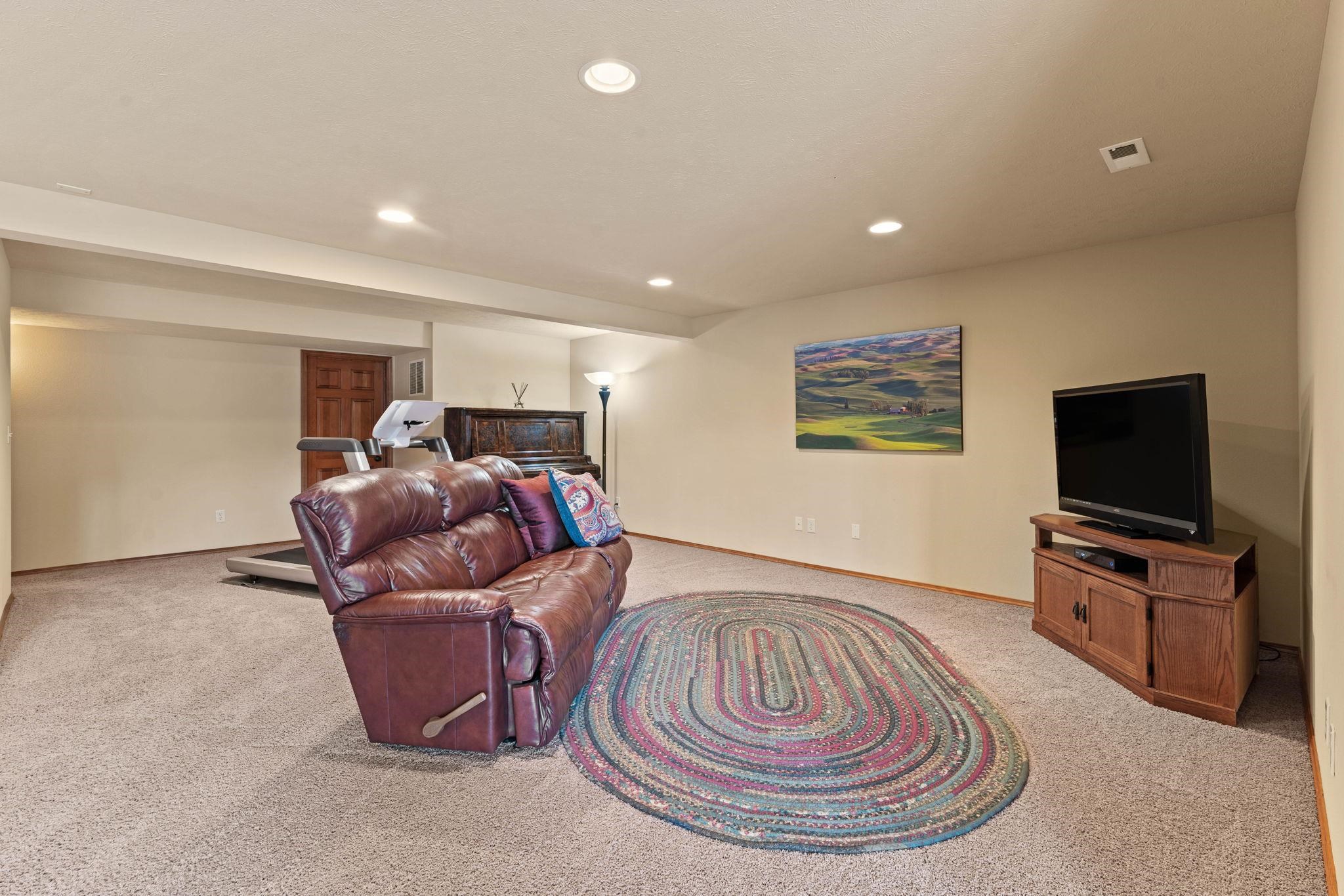 5312 South Bates Road Spokane Valley, WA 99206 - Photo 29 of 49 Gallery Image 29