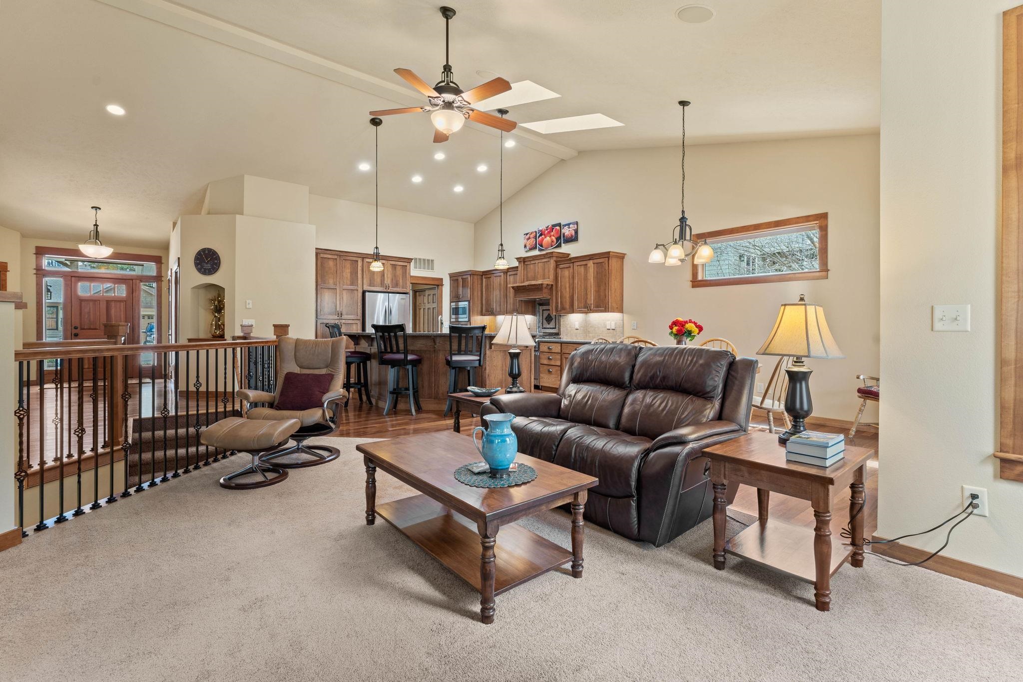 5312 South Bates Road Spokane Valley, WA 99206 - Photo 5 of 49 Gallery Image 5