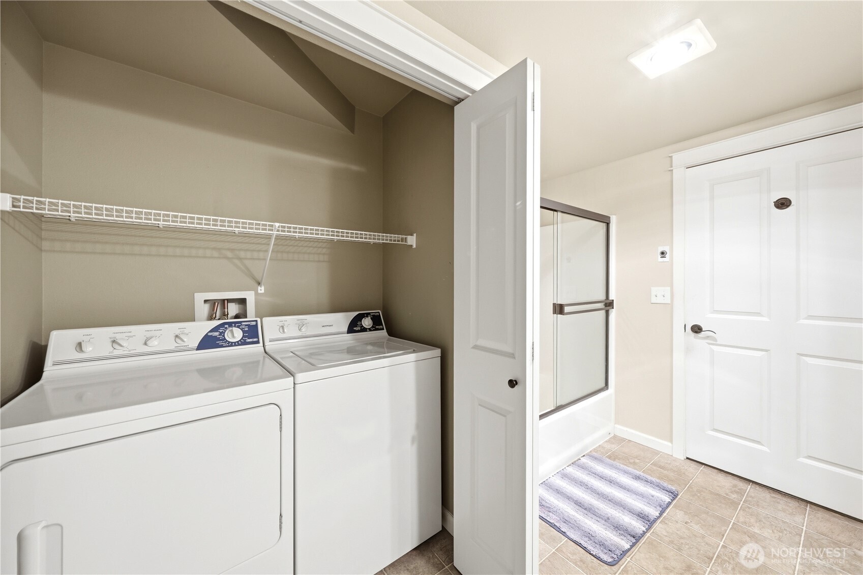 680 32nd Street, Unit C308 Bellingham, WA 98225 - Photo 18 of 22