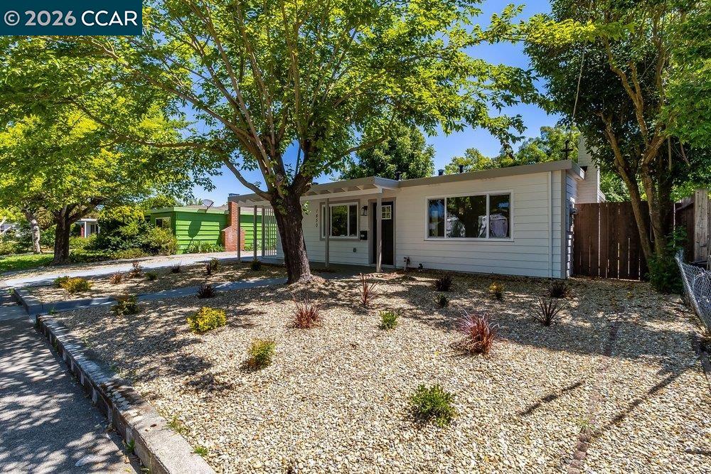 1650 Moraga Drive Santa Rosa, CA 95404 - Photo 3 of 33