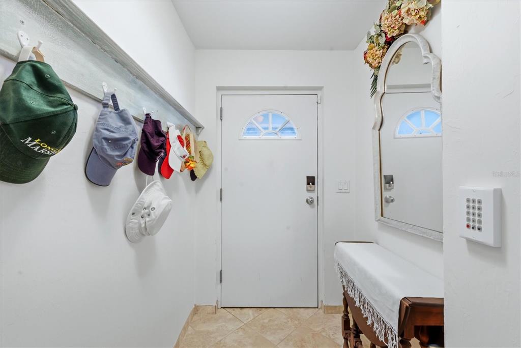 6800 Placida Road, Unit TH4 Englewood, FL 34224 - Photo 11 of 51 Gallery Image 11
