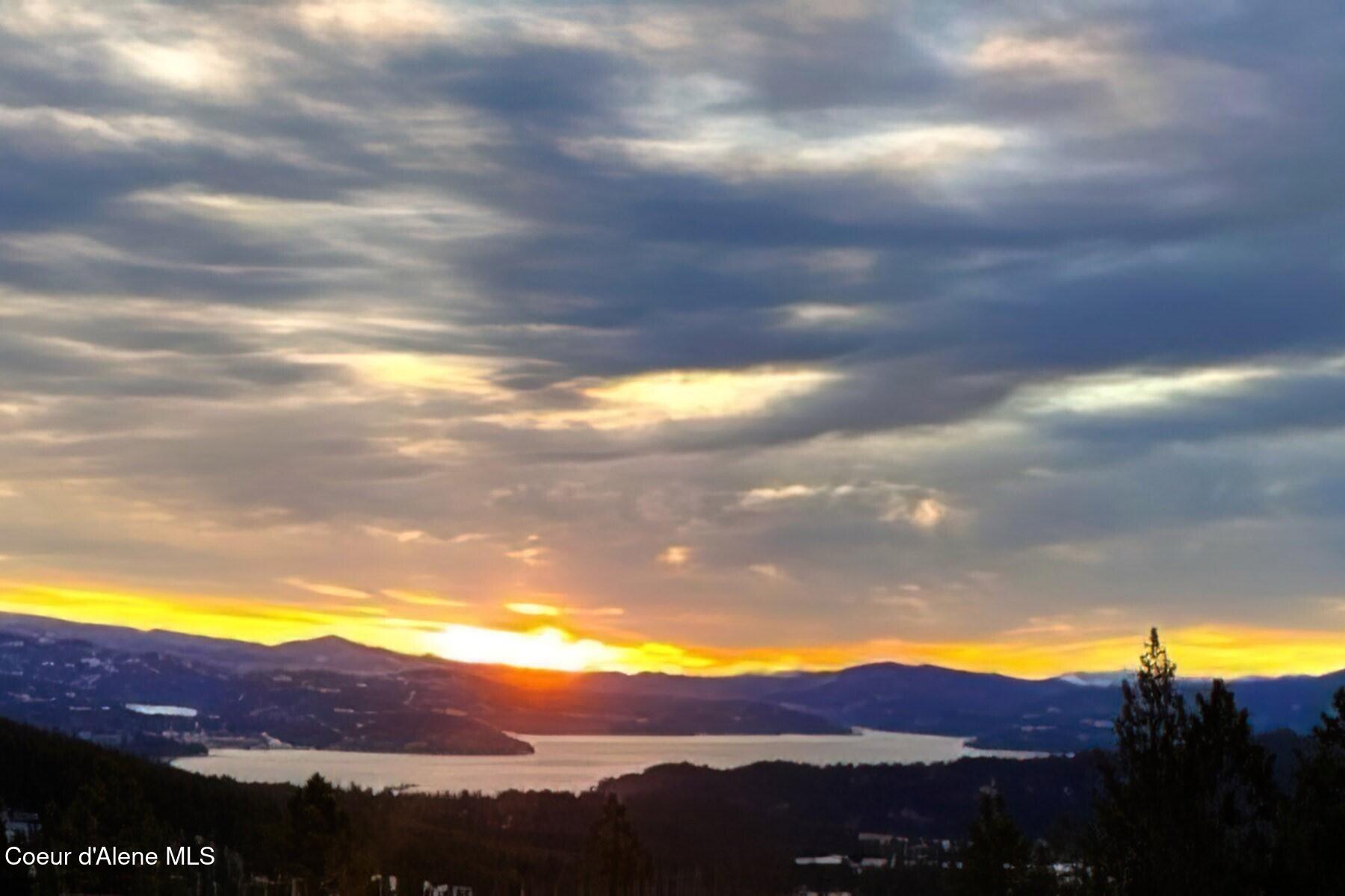 1238 North Reynolds Road Coeur D'Alene, ID 83814 - Photo 19 of 62 Magical sunrises