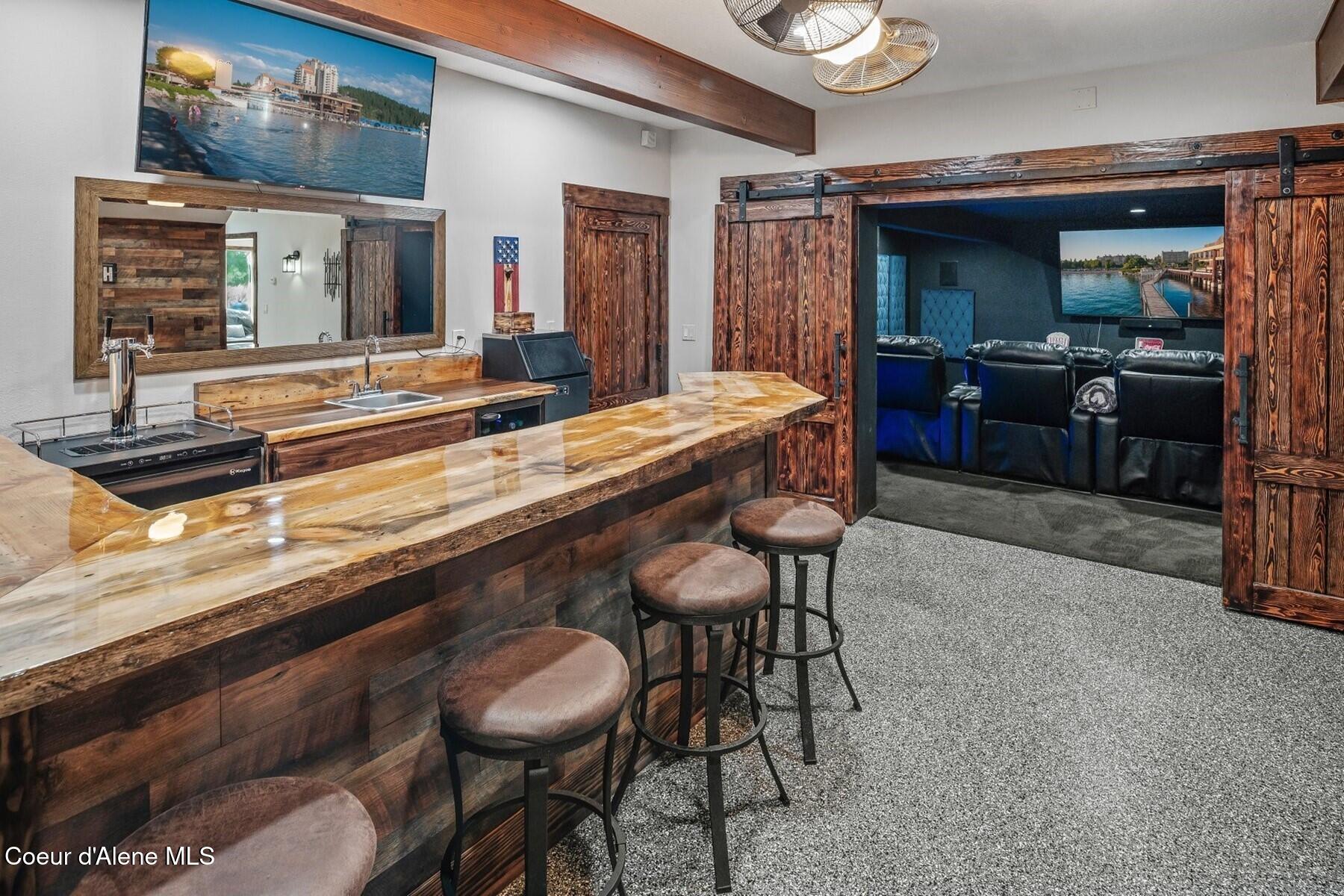 1238 North Reynolds Road Coeur D'Alene, ID 83814 - Photo 26 of 62 Custom live edge bar & theater
