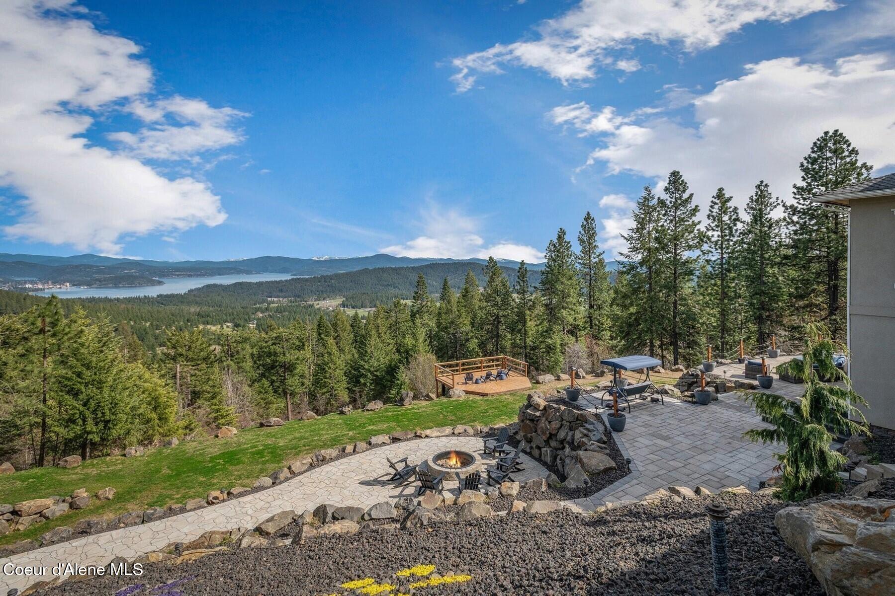 1238 North Reynolds Road Coeur D'Alene, ID 83814 - Photo 53 of 62 Easy outdoor living