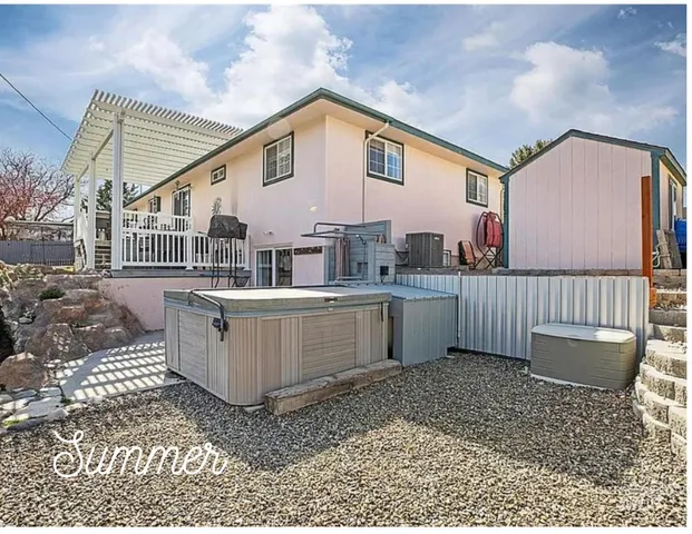 $439,000 | 2432 Dorm Drive, Twin Falls, ID 83301