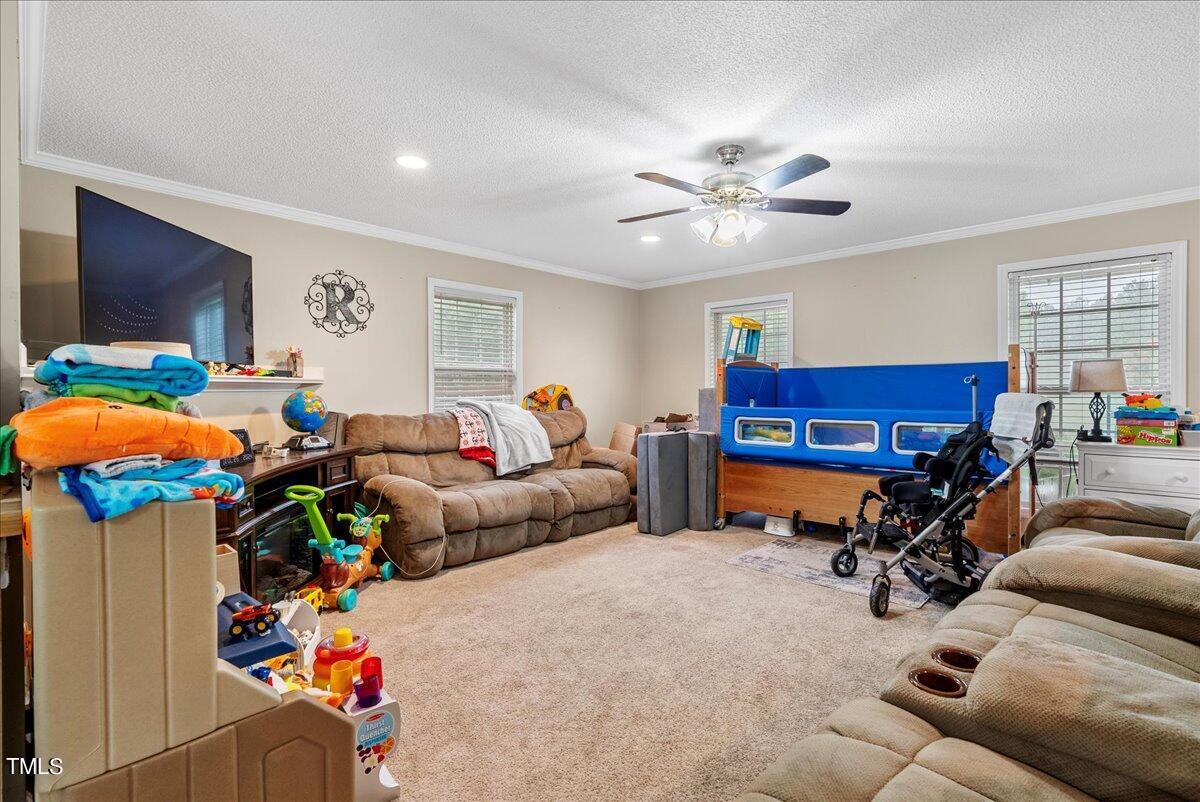 611 Stewart Farm Road Henderson, NC 27537 - Photo 8 of 23 03-DSC04133