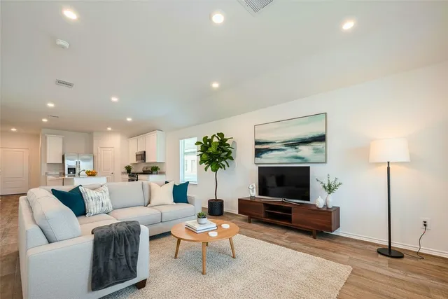 $2,250 | 31327 Heddington Lane, Fulshear, TX 77441