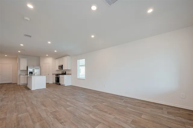 $2,250 | 31327 Heddington Lane, Fulshear, TX 77441