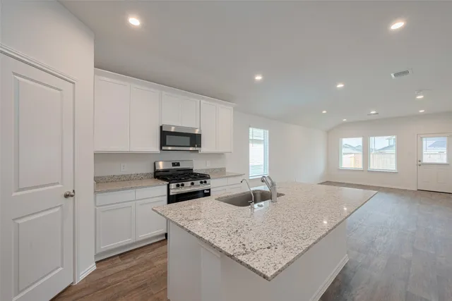 $2,250 | 31327 Heddington Lane, Fulshear, TX 77441