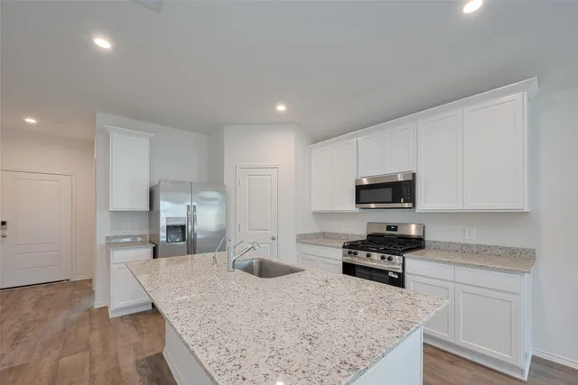 $2,250 | 31327 Heddington Lane, Fulshear, TX 77441