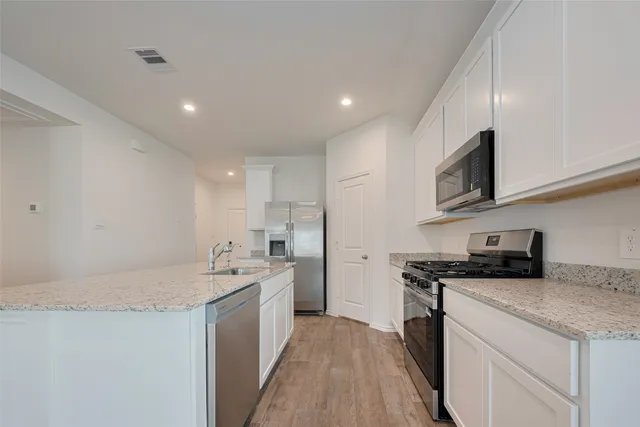 $2,250 | 31327 Heddington Lane, Fulshear, TX 77441