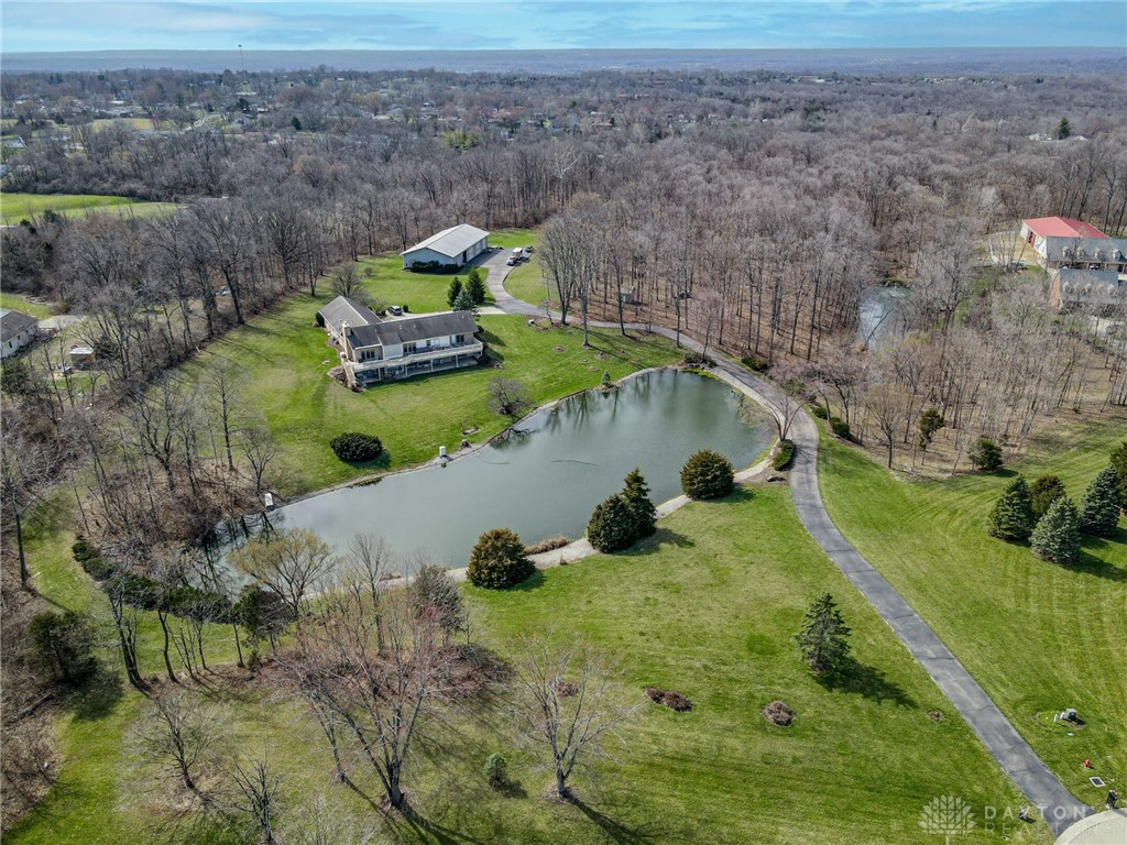 3155 Countryside Lane Springboro, OH 45342 - Photo 4 of 76