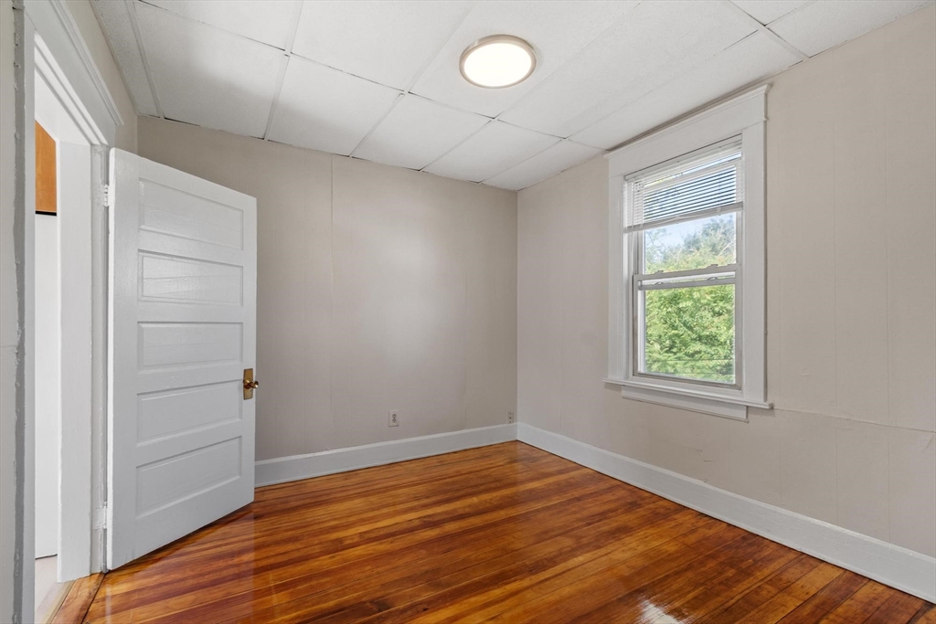 9 Reynolds Street, Unit 2 Worcester, MA 01606 - Photo 14 of 24 Gallery Image 14