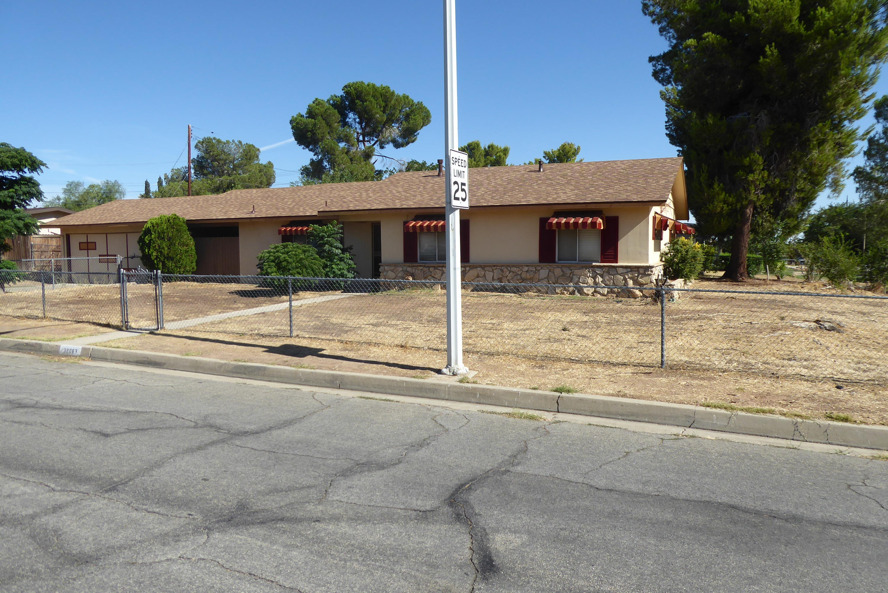 39063 Juniper Tree Road Palmdale, CA 93551 - Photo 20 of 22 P1010770