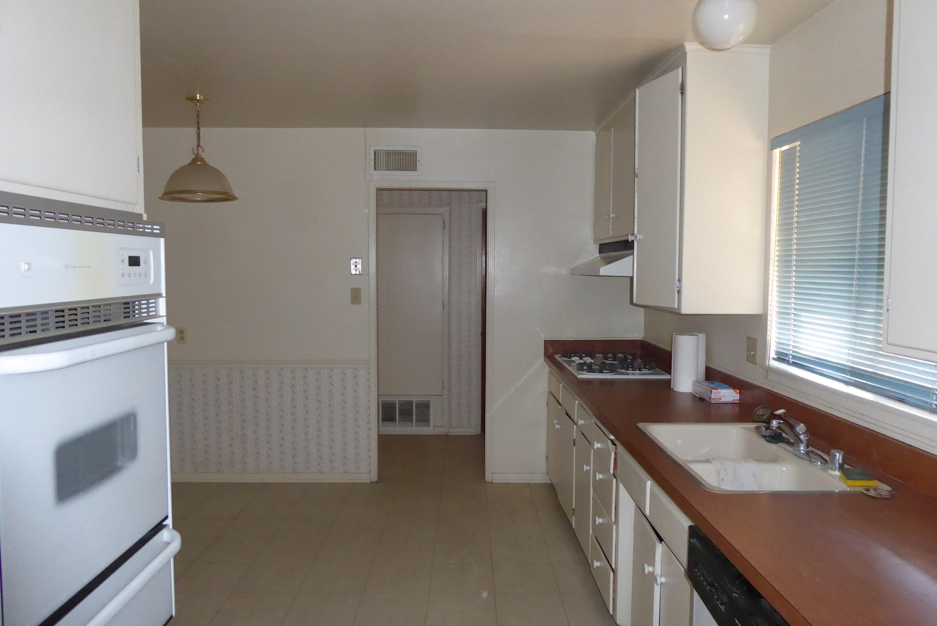 39063 Juniper Tree Road Palmdale, CA 93551 - Photo 5 of 22 P1010750