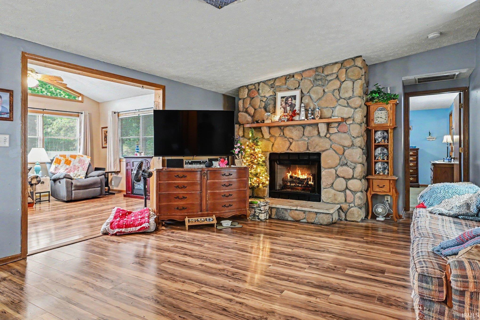 10321 8A Road Plymouth, IN 46563 - Photo 10 of 28 Gallery Image 10